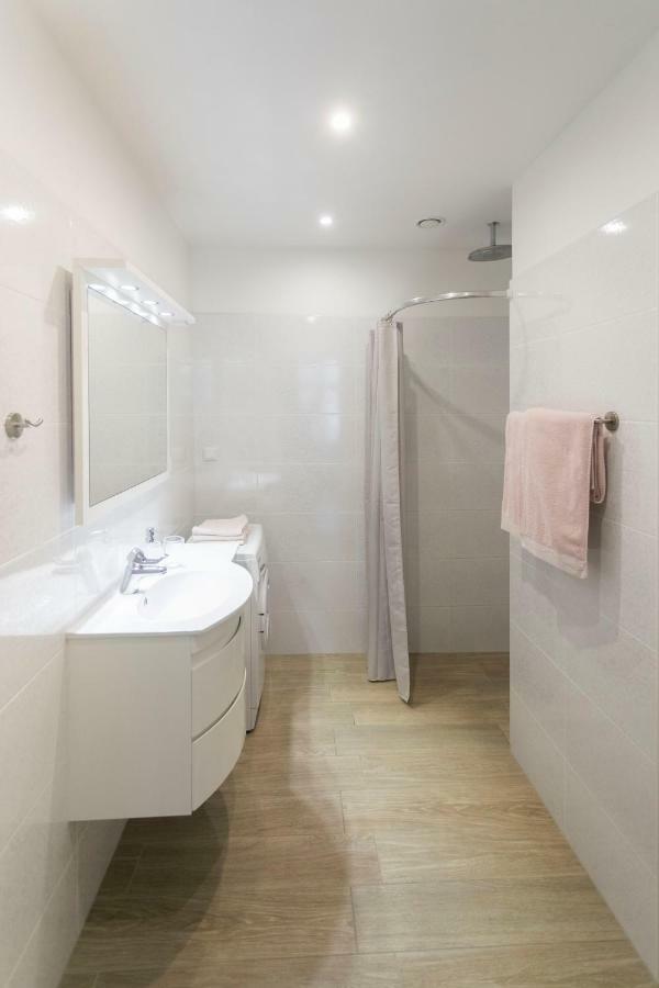 Allika Apartments ทาลลินน์ ภายนอก รูปภาพ